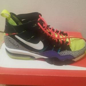 Nike air max trainer multicolor sz12